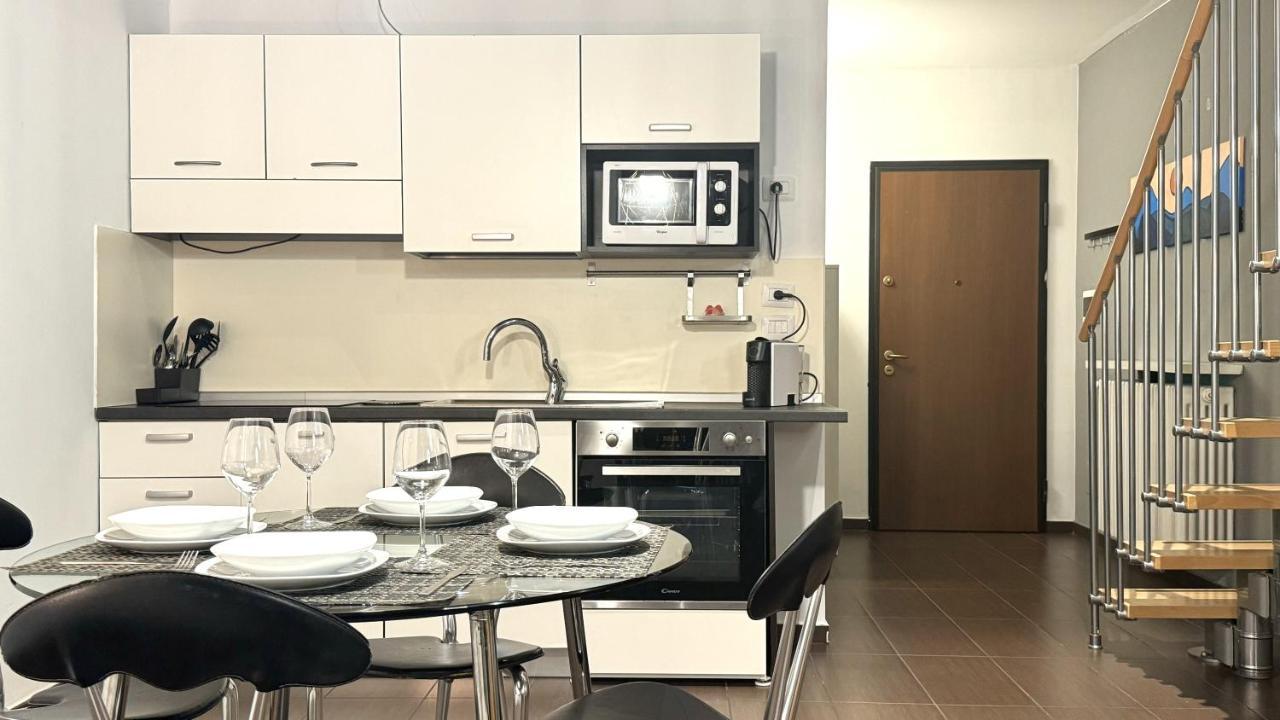 Dora Park-Porta Susa Private Parking&Netflix Apartment Turin Luaran gambar