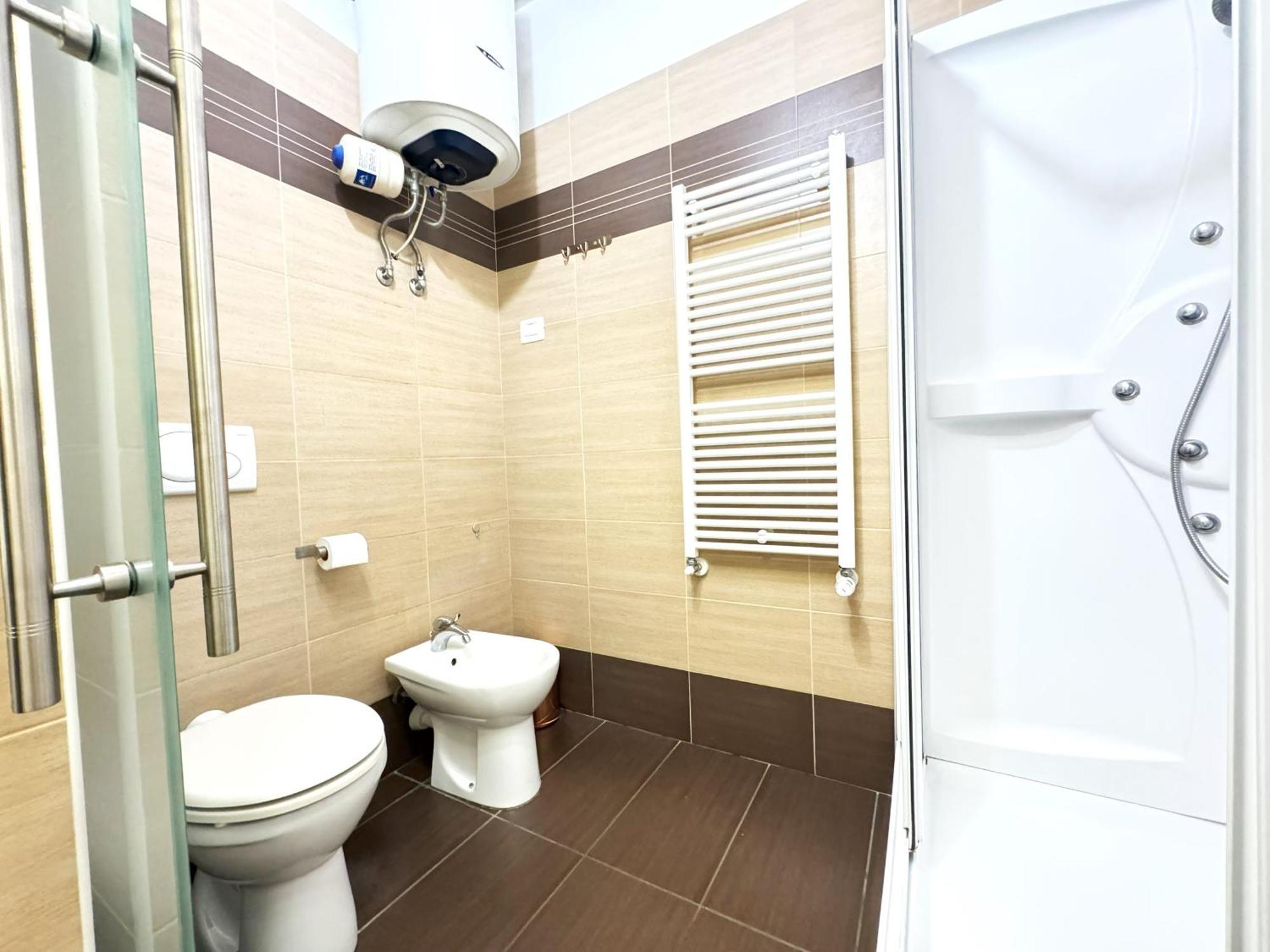 Dora Park-Porta Susa Private Parking&Netflix Apartment Turin Luaran gambar